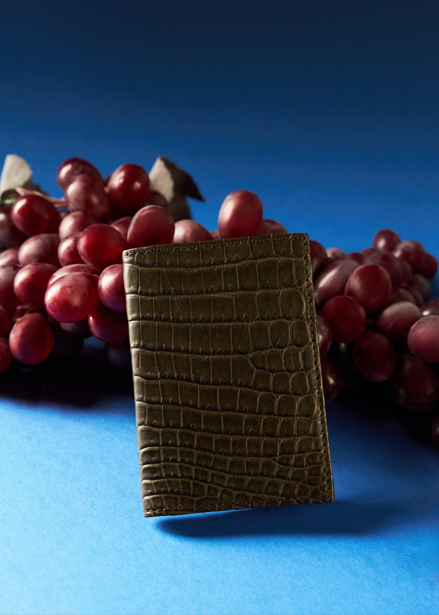 Compact Crocodile Wallet Nicotine - MORELET®