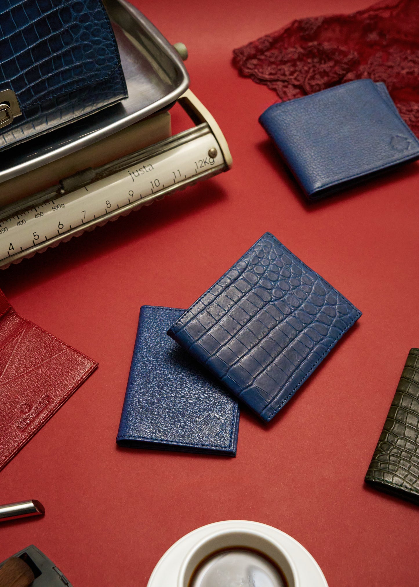 Bifold Crocodile Wallet Admiral Blue - MORELET®